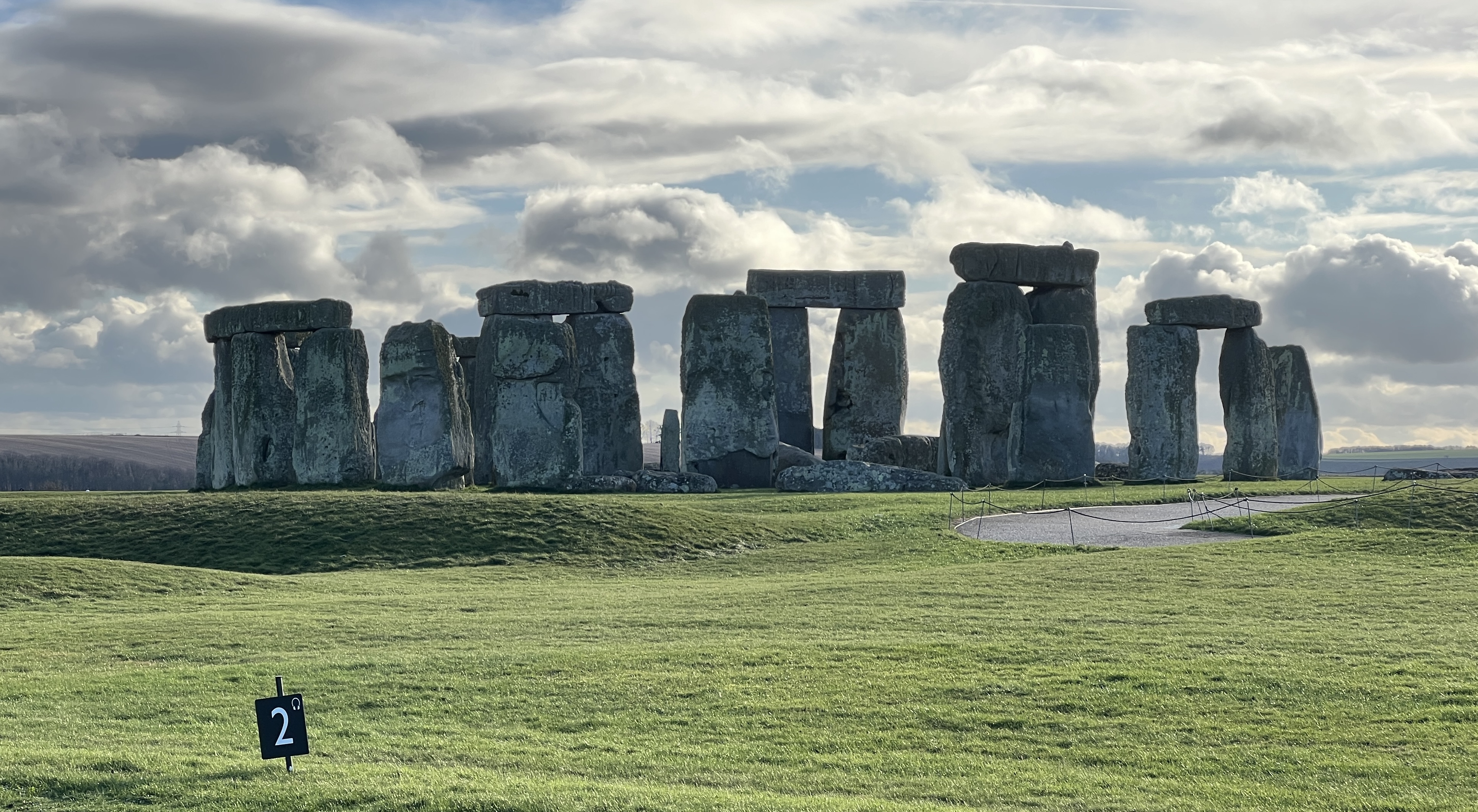 Side-on view of Stonehenge